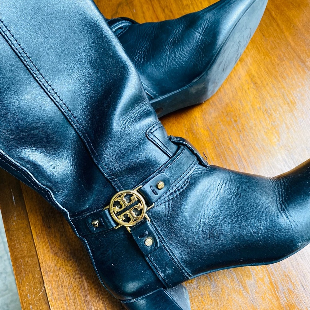 Tory burch leather boots 5.5